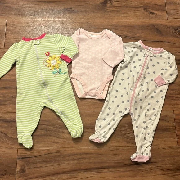 Baby Girl Bundle, 5lb box! 3-6M - Picture 6 of 7